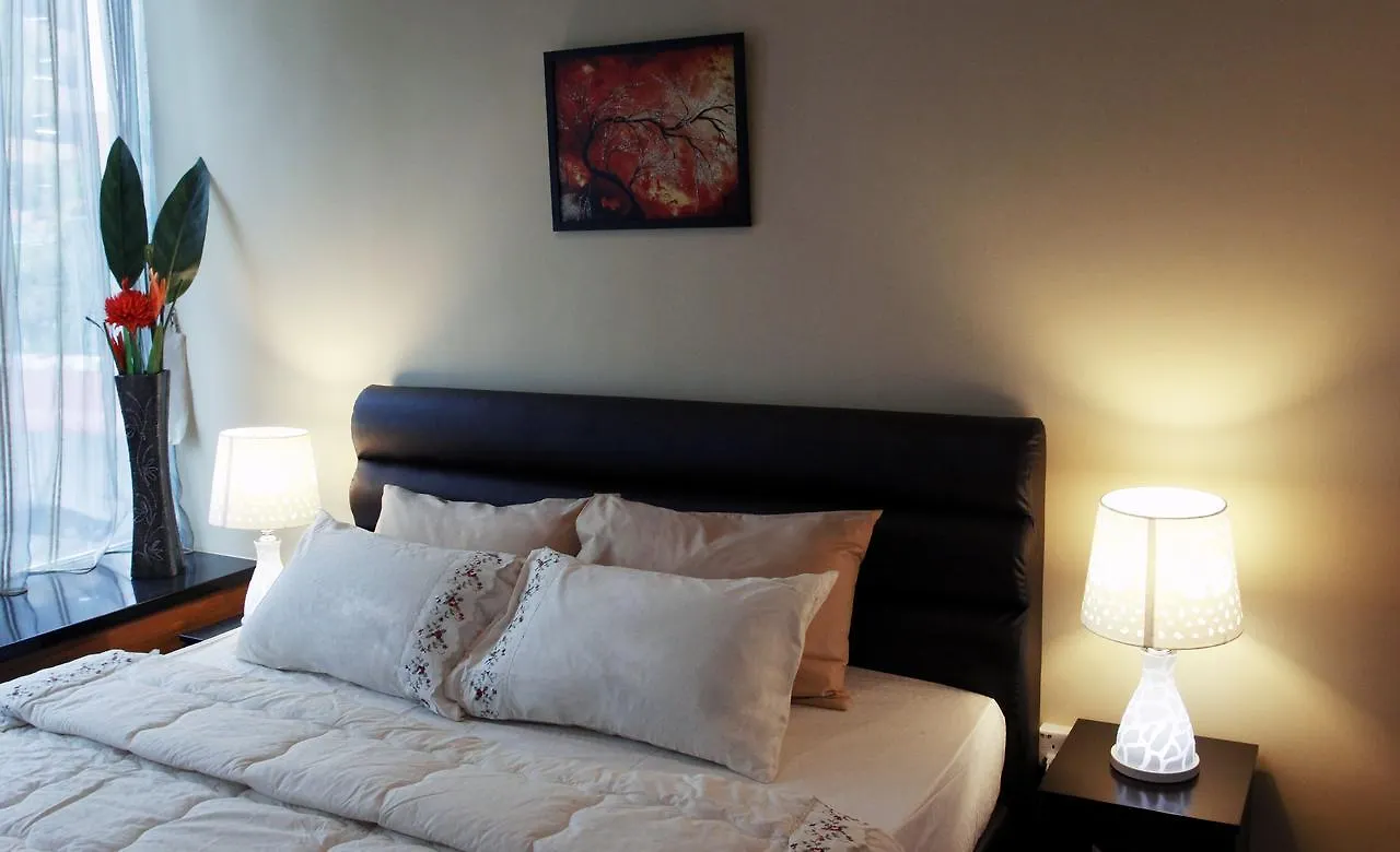 Gurney Luxe Inn George Town
